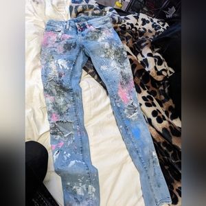 Blank NYC paint splattered jeans
